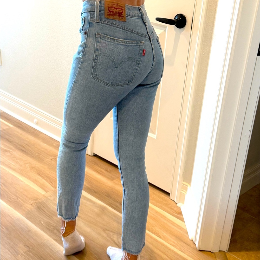 Levi’s| 501 S Skinny Jeans | Light Wash | Size 24 Length 28